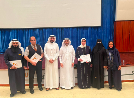 جوائز البحث العلمي في جامعة الطائف