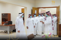 His Excellency the President of the University, Prof. Dr. Youssef Asiri, inspecting the university branch in Rania Governorate.