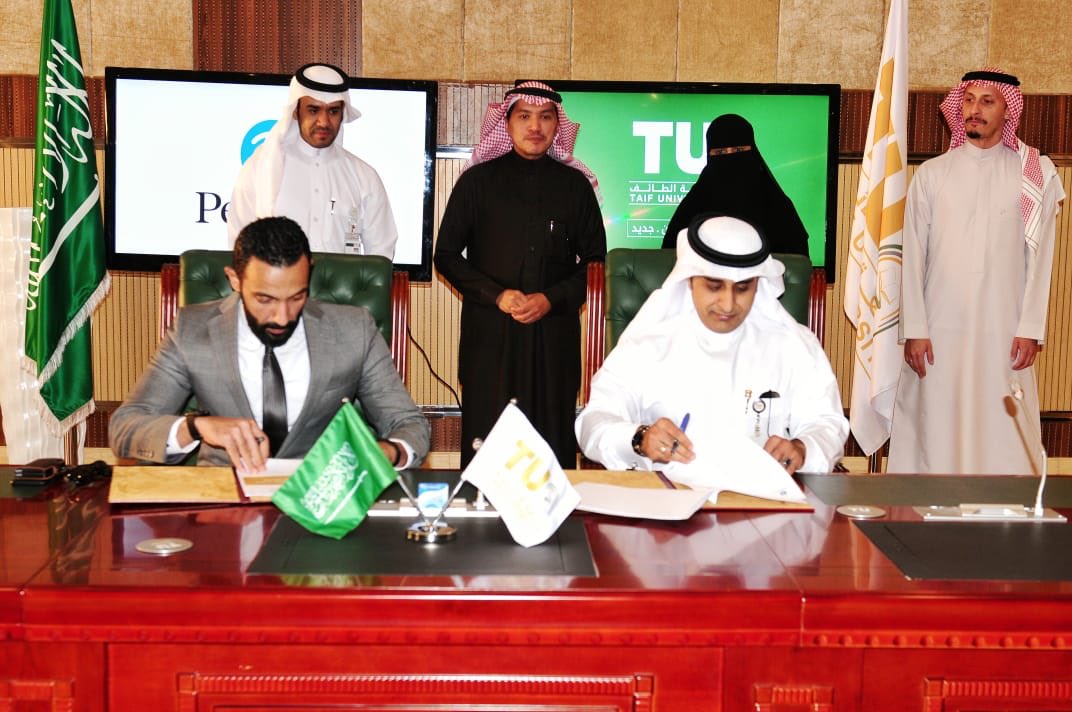 Cooperation between Taif University and Pearson Education Company